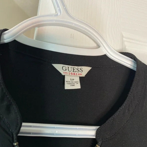 Guess blouse - Picture 2 of 2